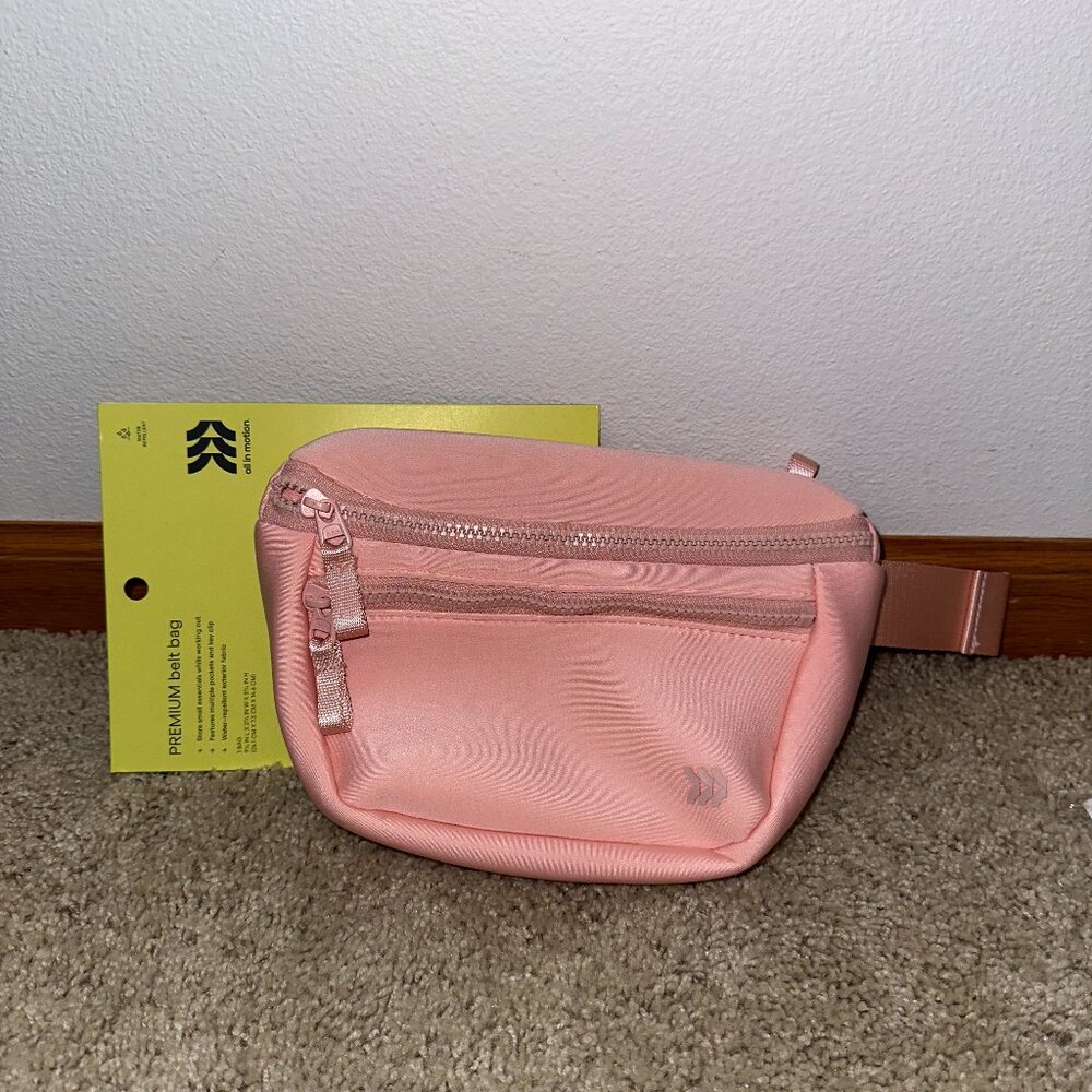 Premium Belt Bag Blush - All In Motion™ : Water-Resistant Knit Fanny Pack